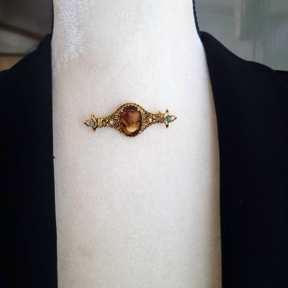 Vintage Florenza Signed Cameo Bar Pin, Victorian Revival Style Brooch - Picture 3 of 9